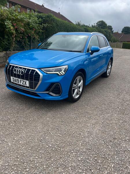 AUDI Q3 1.5 TFSI CoD 35 S line